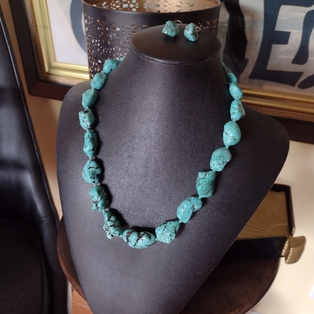 Chico's Necklace/Earrings